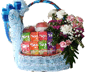 Gift for Mom: Juice & Fruit Basket1